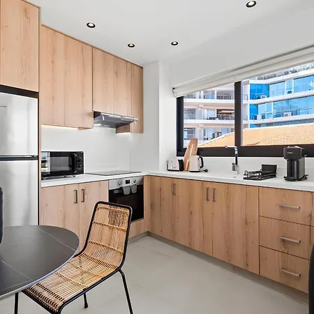 Finikoudes Marina View #201 Daire *