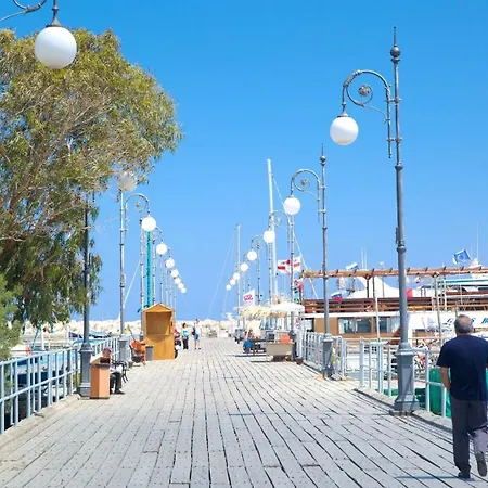 Finikoudes Marina View #201 Larnaka